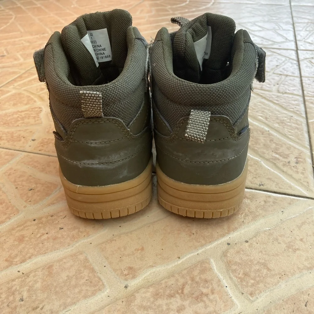 H&M trainer boots for young boys - Picture 3 of 4